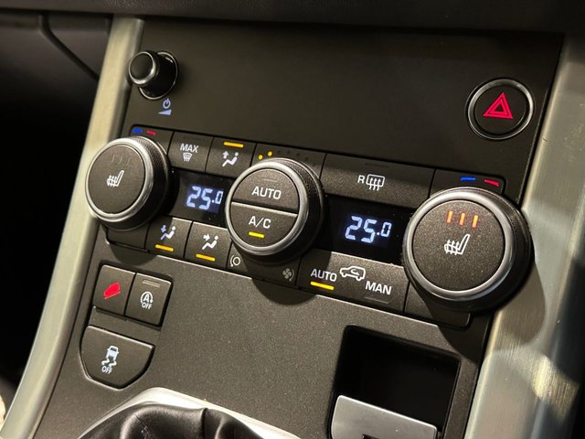 View our LAND ROVER RANGE ROVER EVOQUE