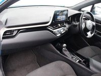 USED 2019 69 TOYOTA C-HR 1.8 VVT-h Dynamic SUV 5dr Petrol Hybrid CVT Euro 6 (s/s) (122 ps) 