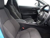 USED 2019 69 TOYOTA C-HR 1.8 VVT-h Dynamic SUV 5dr Petrol Hybrid CVT Euro 6 (s/s) (122 ps) 