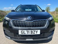 USED 2021 71 SKODA KAMIQ 1.0 TSI SE SUV 5dr Petrol Manual Euro 6 (s/s) (110 ps) 1 OWNER FROM NEW + HARD WIRED DASH-CAM + APPLE CARPLAY + REAR PARKING SENSORS + 52.3 AVG MPG + 8' TOUCHSCREEN DISPLAY WITH DAB RADIO + SAT NAV + CRUISE CONTROL + 2 USB-C PORTS + ELECTRIC PACK +  LANE ASSIST + BLUETOOTH + HILL HOLD CONTROL + MANUAL LUMABR SUPPORT FOR FRONT SEATS + REMOTE CENTRAL LOCKING + 17' BRAGA ALLOY WHEELS WITH TPMS