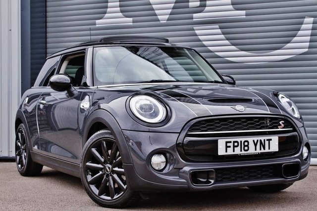 View our MINI Hatch 2.0 Cooper S Hatchback 3dr Petrol Manual Euro 6 (s/s) (192 ps)