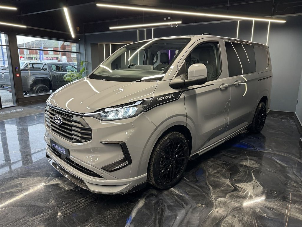 USED 2024 74 FORD TRANSIT CUSTOM 2.0 320 EcoBlue Limited Crew Van Double Cab 5dr Diesel Auto L2 H1 Euro 6 (s/s) (170 ps) 