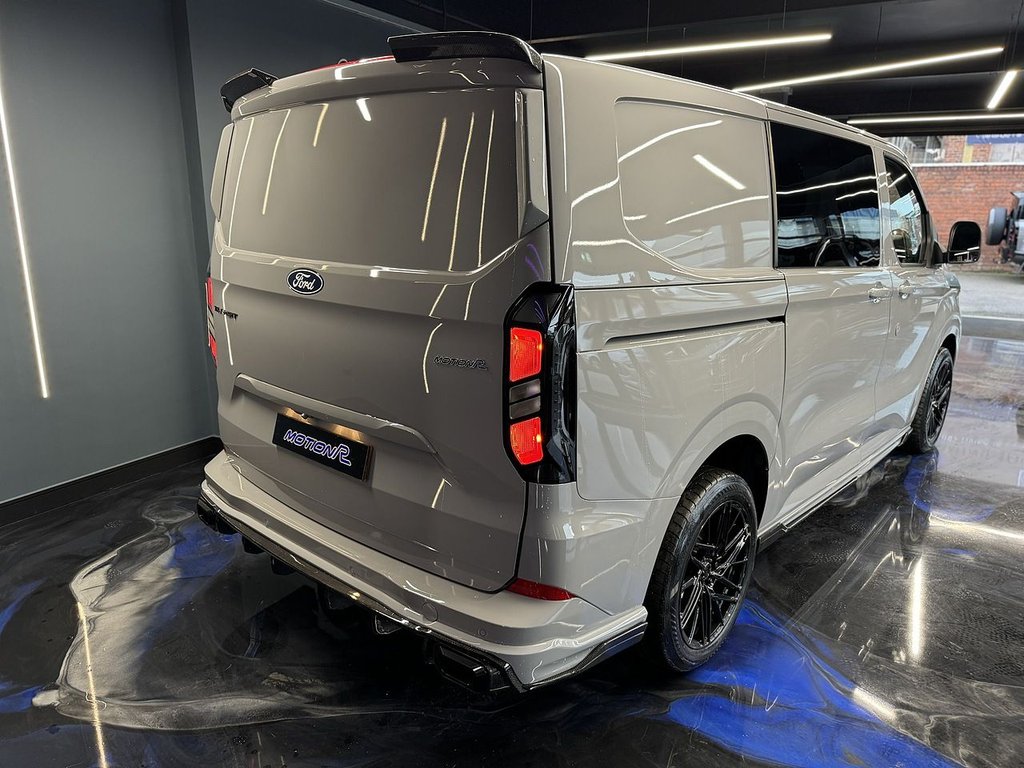 USED 2024 74 FORD TRANSIT CUSTOM 2.0 320 EcoBlue Limited Crew Van Double Cab 5dr Diesel Auto L2 H1 Euro 6 (s/s) (170 ps) 