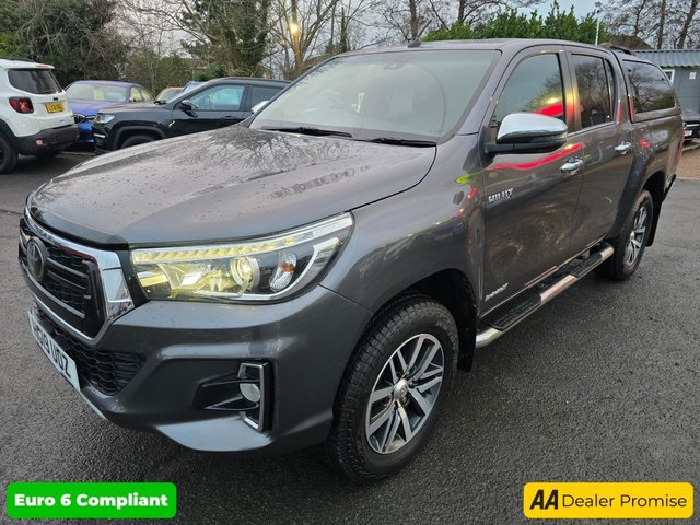 2019 TOYOTA HI-LUX - Photo 7