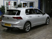 USED 2020 70 VOLKSWAGEN GOLF 1.5 eTSI MHEV R-Line Hatchback 5dr Petrol Hybrid DSG Euro 6 (s/s) (150 ps) SAT NAV PART LEATHER CRUISE CONTROL PARKING SENSORS 1 OWNER SERVICE HISTORY WARRANTY