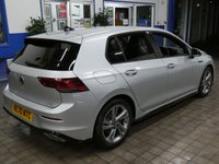 USED 2020 70 VOLKSWAGEN GOLF 1.5 eTSI MHEV R-Line Hatchback 5dr Petrol Hybrid DSG Euro 6 (s/s) (150 ps) SAT NAV PART LEATHER CRUISE CONTROL PARKING SENSORS 1 OWNER SERVICE HISTORY WARRANTY