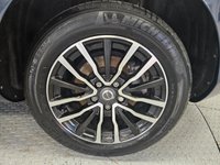 USED 2017 67 VOLVO V40 2.0 T2 Momentum Nav Plus Hatchback 5dr Petrol Manual Euro 6 (s/s) (122 ps) 