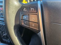 USED 2017 67 VOLVO V40 2.0 T2 Momentum Nav Plus Hatchback 5dr Petrol Manual Euro 6 (s/s) (122 ps) 