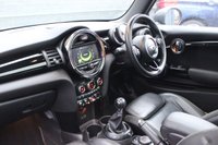 USED 2016 66 MINI HATCH 2.0 Cooper S Hatchback 3dr Petrol Manual Euro 6 (s/s) (192 ps) Panoramic Sunroof, CHILI Pack, XL Media Pack, Heated Front Seats, Satellite Navigation, Front & Rear Parking Sensors