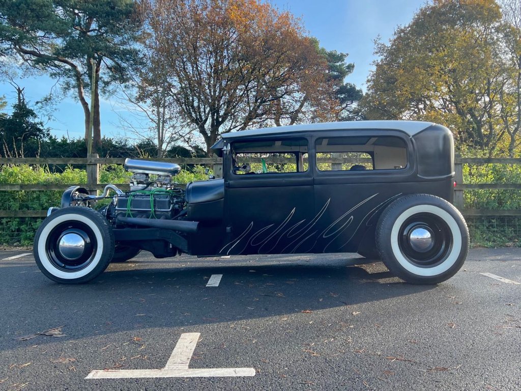 USED 1929 FORD MODEL A STEEL BODY SEDAN // 5700cc // 355ci Chevy Small Block // px swap 