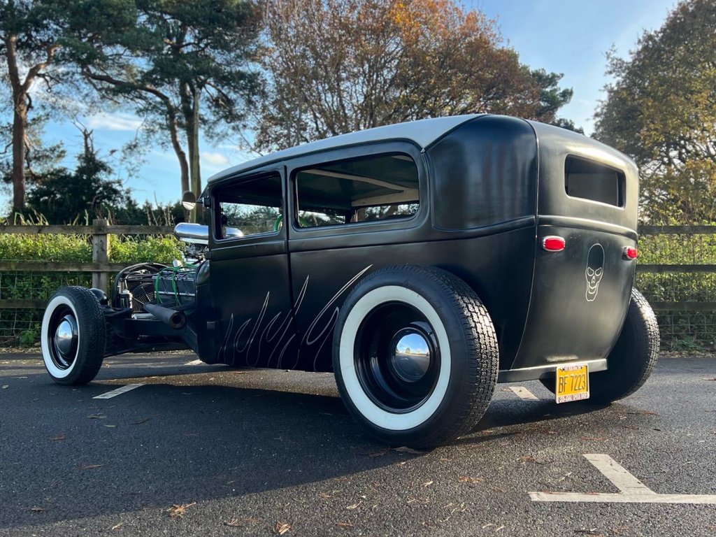 USED 1929 FORD MODEL A STEEL BODY SEDAN // 5700cc // 355ci Chevy Small Block // px swap 