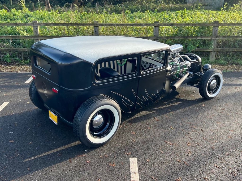 USED 1929 FORD MODEL A STEEL BODY SEDAN // 5700cc // 355ci Chevy Small Block // px swap 