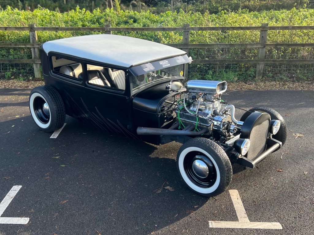 USED 1929 FORD MODEL A STEEL BODY SEDAN // 5700cc // 355ci Chevy Small Block // px swap 