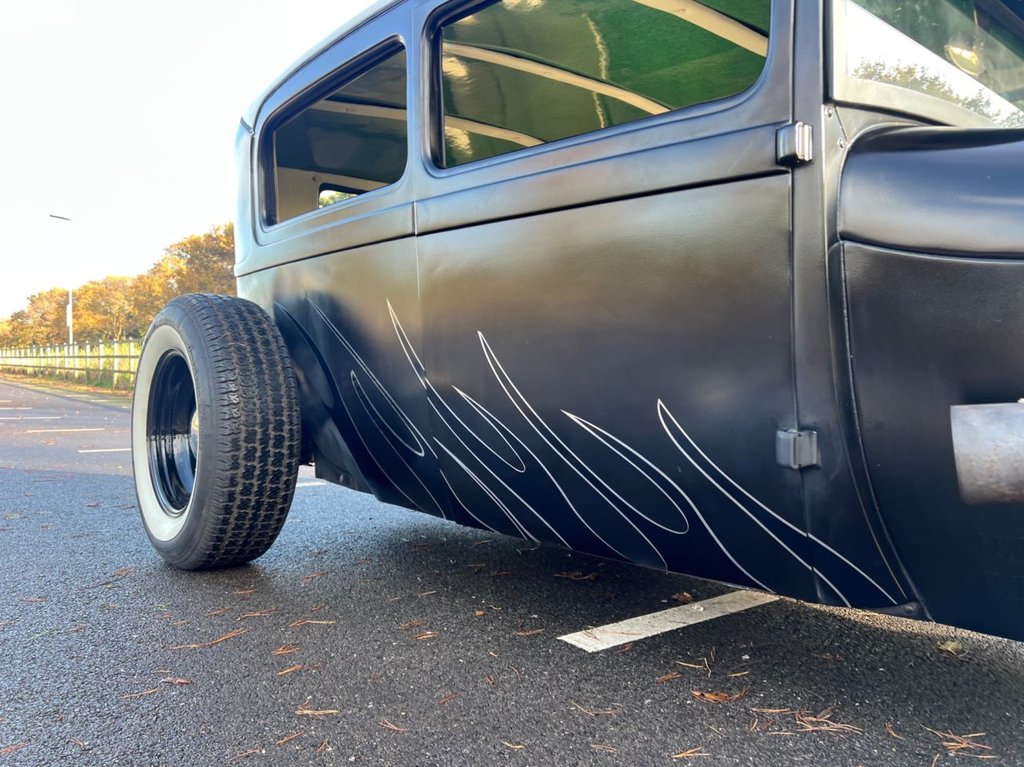 USED 1929 FORD MODEL A STEEL BODY SEDAN // 5700cc // 355ci Chevy Small Block // px swap 
