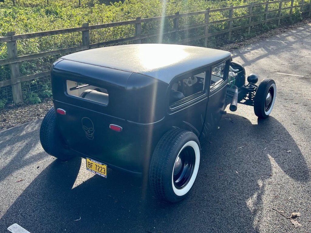 USED 1929 FORD MODEL A STEEL BODY SEDAN // 5700cc // 355ci Chevy Small Block // px swap 
