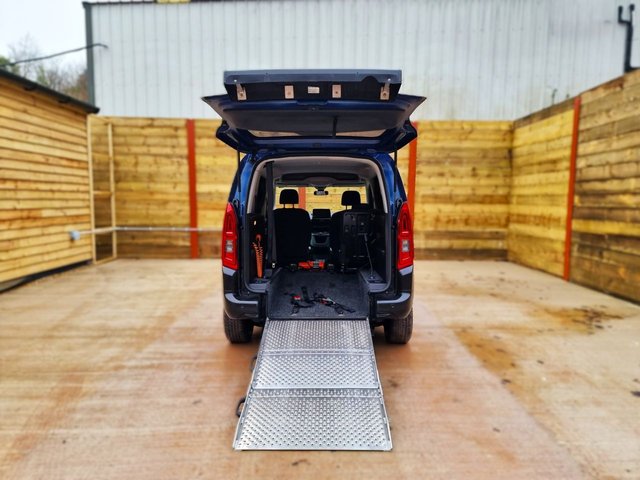 View our CITROEN BERLINGO
