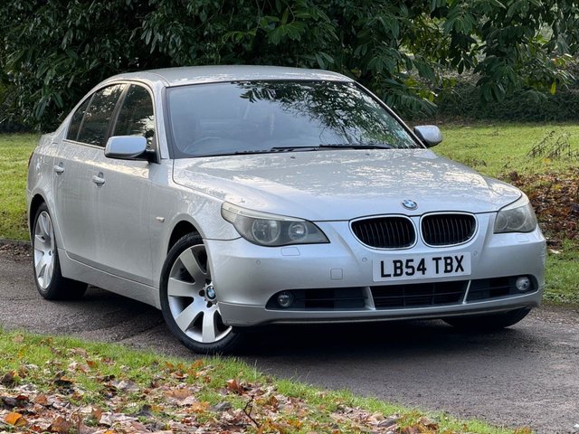 2004 54 BMW 5 Series 3l 4d  AUTO  215 BHP