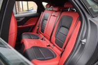 USED 2016 J JAGUAR F-PACE 3.0 V6 S SUV 5dr Petrol Auto AWD Euro 6 (s/s) (380 ps) PAN ROOF / 1 OWNER FROM NEW