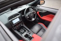 USED 2016 J JAGUAR F-PACE 3.0 V6 S SUV 5dr Petrol Auto AWD Euro 6 (s/s) (380 ps) PAN ROOF / 1 OWNER FROM NEW