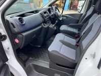 USED 2015 15 VAUXHALL VIVARO 1.6 CDTi 2900 ecoFLEX Panel Van 5dr Diesel Manual L1 H1 Euro 5 (s/s) (90 ps) 