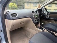 USED 2005 05 FORD FOCUS 1.6 Zetec Climate Hatchback 5dr Petrol Manual (161 g/km, 99 bhp) 