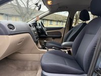 USED 2005 05 FORD FOCUS 1.6 Zetec Climate Hatchback 5dr Petrol Manual (161 g/km, 99 bhp) 