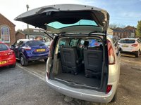 USED 2011 11 RENAULT GRAND ESPACE 2.0 dCi Dynamique TomTom Initiale Lux MPV 5dr Diesel Auto (189 g/km, 175 bhp) 
