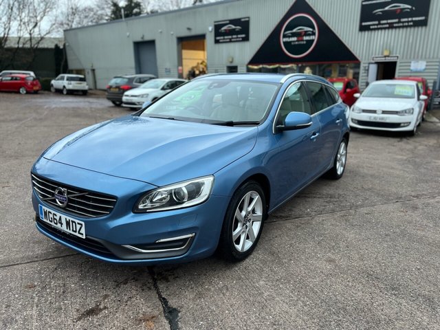 View our VOLVO V60