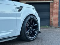 USED 2015 65 LAND ROVER RANGE ROVER SPORT 3.0 SD V6 HSE Dynamic SUV 5dr Diesel Auto 4WD Euro 6 (s/s) (306 ps) BARUGZAI