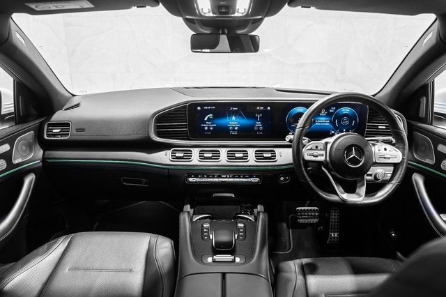 2021 Mercedes-Benz Gle 2.9L Amg Line 5dr - Photo 3