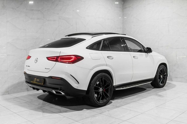 2021 Mercedes-Benz Gle 2.9L Amg Line 5dr - Photo 6
