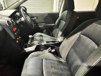 USED 2012 61 NISSAN QASHQAI 1.6 Acenta SUV 5dr Petrol Manual 2WD Euro 5 (s/s) (117 ps) 