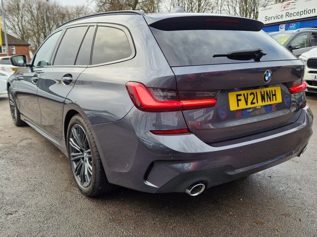 View our BMW 3 SERIES