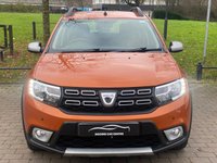 USED 2017 67 DACIA SANDERO STEPWAY 0.9 TCe SE Summit Hatchback 5dr Petrol Manual Euro 6 (s/s) (90 ps) * SATNAV *