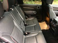 USED 2018 18 LAND ROVER DISCOVERY 3.0 Si6 V6 HSE Luxury SUV 5dr Petrol Auto 4WD Euro 6 (s/s) (340 ps) ONLY 22,500 MILES//GREAT SERViCE HISTORY //7-SEATER/PAN-ROOFS//360 CAMERAS//REAR PASSENGER SCREENS//ROOF BARS//MASSIVE SPEC WITH GREAT LOW MILAGE // HEADS -UP SCREEN//CENTRE ARM- REST FRIDGE//ELECTRICAL DEPLOYABLE TOWBAR (340 ps) ONLY 22,500 MILES//GREAT SERViCE HISTORY //7-SEATER/PAN-ROOFS//360 CAMERAS//REAR PASSENGER SCREENS//ROOF BARS//MASSIVE SPEC WITH GREAT LOW MILAGE