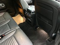 USED 2018 18 LAND ROVER DISCOVERY 3.0 Si6 V6 HSE Luxury SUV 5dr Petrol Auto 4WD Euro 6 (s/s) (340 ps) ONLY 22,500 MILES//GREAT SERViCE HISTORY //7-SEATER/PAN-ROOFS//360 CAMERAS//REAR PASSENGER SCREENS//ROOF BARS//MASSIVE SPEC WITH GREAT LOW MILAGE // HEADS -UP SCREEN//CENTRE ARM- REST FRIDGE//ELECTRICAL DEPLOYABLE TOWBAR (340 ps) ONLY 22,500 MILES//GREAT SERViCE HISTORY //7-SEATER/PAN-ROOFS//360 CAMERAS//REAR PASSENGER SCREENS//ROOF BARS//MASSIVE SPEC WITH GREAT LOW MILAGE