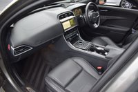 USED 2017 17 JAGUAR XE 3.0 V6 S Saloon 4dr Petrol Auto Euro 6 (s/s) (380 ps) HUD / 360CAM / ADAPTIVE CRUISE