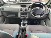 USED 2009 09 RENAULT KANGOO 1.6 16v Authentique MPV 5dr Petrol Automatic (190 g/km, 95 bhp) 