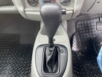 USED 2009 09 RENAULT KANGOO 1.6 16v Authentique MPV 5dr Petrol Automatic (190 g/km, 95 bhp) 