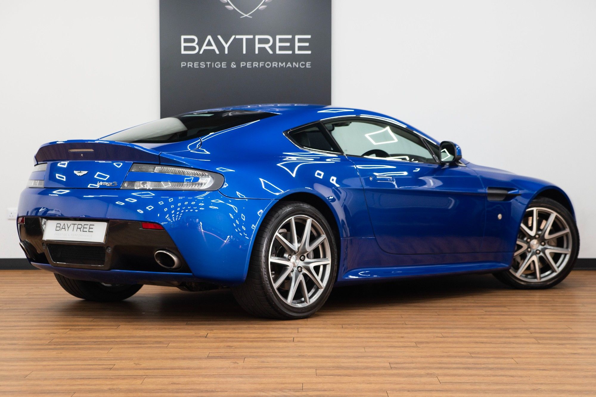 USED 2014 64 ASTON MARTIN VANTAGE 4.7 V8 S Coupe Manual  