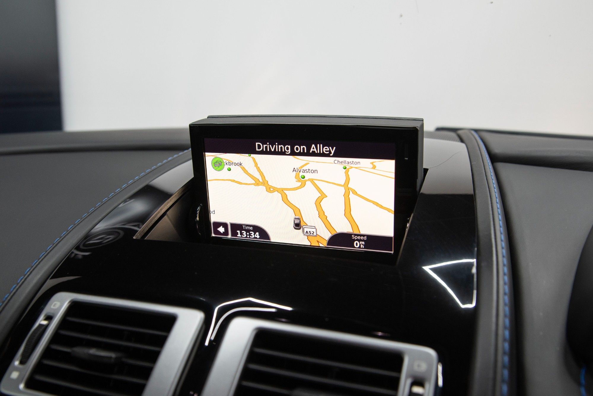 USED 2014 64 ASTON MARTIN VANTAGE 4.7 V8 S Coupe Manual  