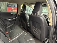 USED 2012 12 VOLVO XC60 2.0 D3 DRIVe R-Design SUV 5dr Diesel Manual Euro 5 (s/s) (163 ps) 