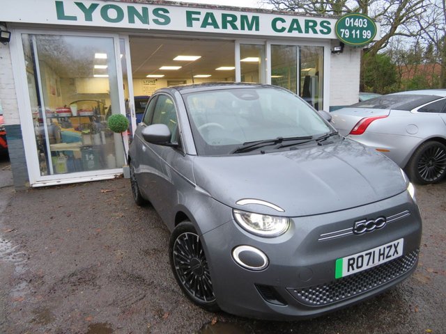 2021 71 Fiat 500e 42kWh La Prima Hatchback 3dr All Electric Automatic (118 ps) *WINTER PACK*