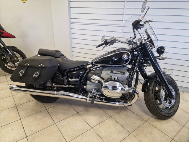 View our BMW R18 1802cc
