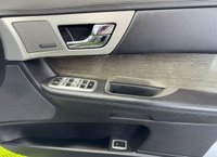 USED 2013 13 JAGUAR XF 2.2d Premium Luxury Saloon 4dr Diesel Auto Euro 5 (s/s) (200 ps) 