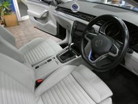 USED 2020 70 VOLKSWAGEN PASSAT 1.4 TSI 13kWh GTE Estate 5dr Petrol Plug-in Hybrid DSG Euro 6 (s/s) (218 ps) SAT NAV LEATHER HEATED SEATS CRUISE CONTROL PARKING SENSORS 1 OWNER EXCELLENT SERVICE HISTORY WARRANTY