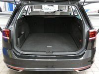 USED 2020 70 VOLKSWAGEN PASSAT 1.4 TSI 13kWh GTE Estate 5dr Petrol Plug-in Hybrid DSG Euro 6 (s/s) (218 ps) SAT NAV LEATHER HEATED SEATS CRUISE CONTROL PARKING SENSORS 1 OWNER EXCELLENT SERVICE HISTORY WARRANTY