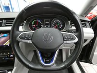 USED 2020 70 VOLKSWAGEN PASSAT 1.4 TSI 13kWh GTE Estate 5dr Petrol Plug-in Hybrid DSG Euro 6 (s/s) (218 ps) SAT NAV LEATHER HEATED SEATS CRUISE CONTROL PARKING SENSORS 1 OWNER EXCELLENT SERVICE HISTORY WARRANTY