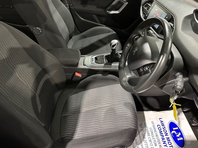 View our PEUGEOT 308 SW