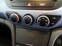 USED 2014 14 HYUNDAI I10 1.0 Premium Hatchback 5dr Petrol Manual Euro 5 (66 ps) AIR CON ALLOYS &pound;20 P/YEAR TAX LOW INSURANCE